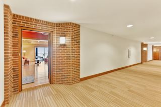 1235 Yale Place Unit #602