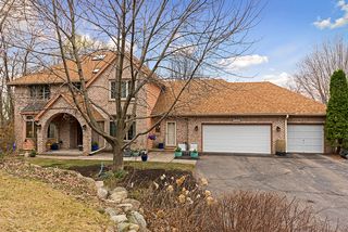 Lovely home on private tree-lined road conveniently located near Glen Lake...