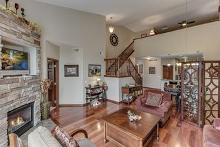 Lovely spindled staircase to upper loft. 