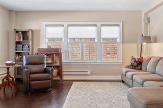 Plantation shutter & Hunter Douglas blinds