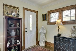 The Entry to 1819 19th Avenue... Welcome Home!