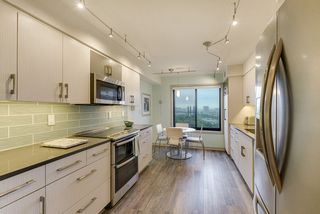 Stylish Updated Kitchen