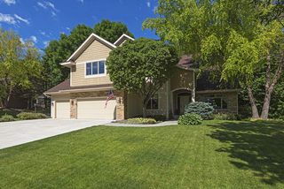 Hansom custom 2 story home