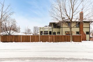 Fully Fenced back yard 