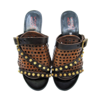 Sandales Tan pour Femmes de la marque A.S.98, 2. Un produit distribué par Chaussures Pierre Roy - Saint-Jean Québec