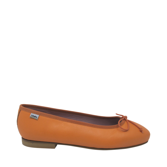 Chaussures Rouge pour Femmes de la marque CALLAGHAN, 2. Un produit distribué par Chaussures Pierre Roy - Saint-Jean Québec