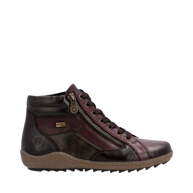 Bottes Hiver Rouge pour Femmes de la marque RIEKER, 4. Un produit distribué par Chaussures Pierre Roy - Saint-Jean Québec