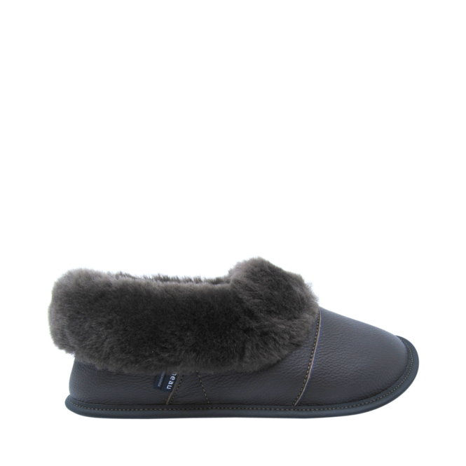 Brown Slippers for Men by the brand GARNEAU PANTOUFLES, 1. A product distributed by Chaussures Pierre Roy - Saint-Jean Quebec