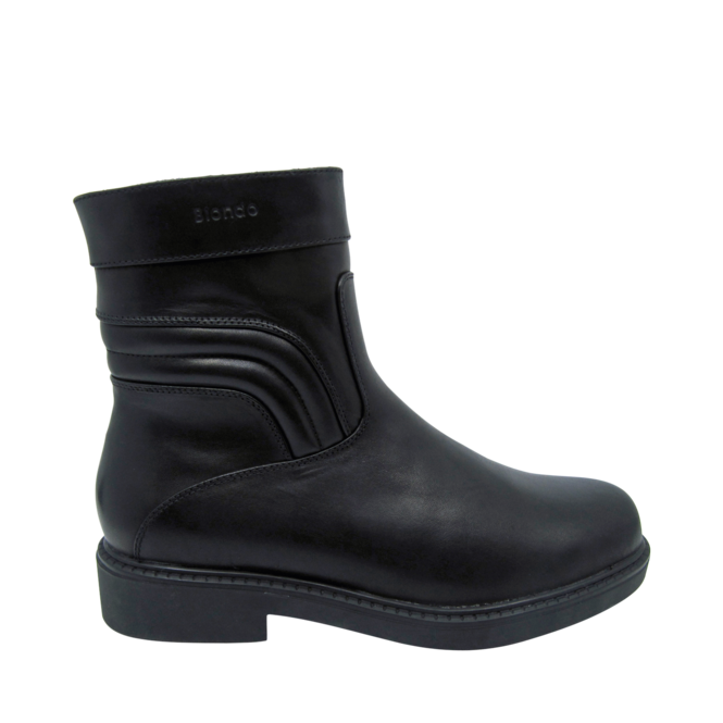 Black Winter Boots for Men by the brand Blondo, 2. A product distributed by Chaussures Pierre Roy - Saint-Jean Quebec