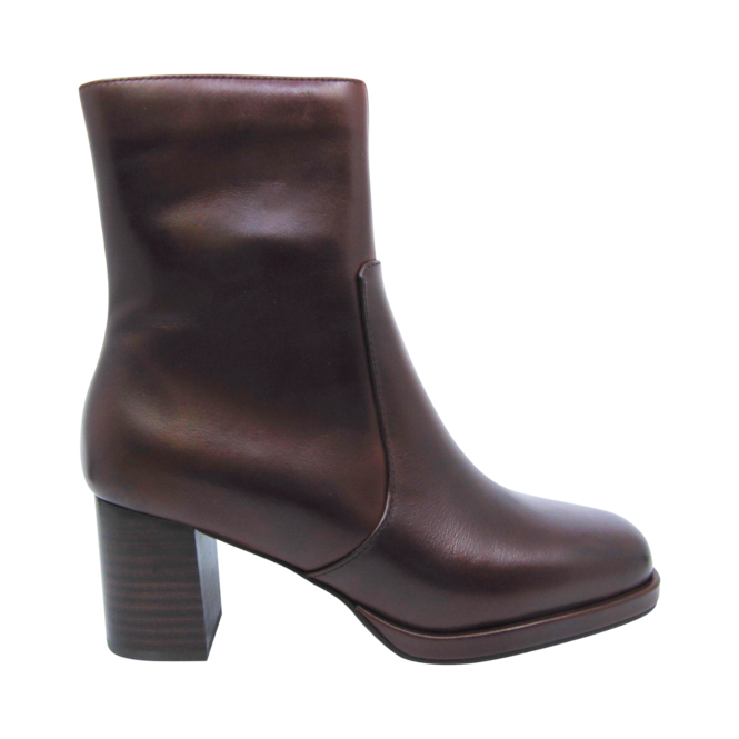 Brown Winter Boots for Women by the brand Blondo, 5. A product distributed by Chaussures Pierre Roy - Saint-Jean Quebec