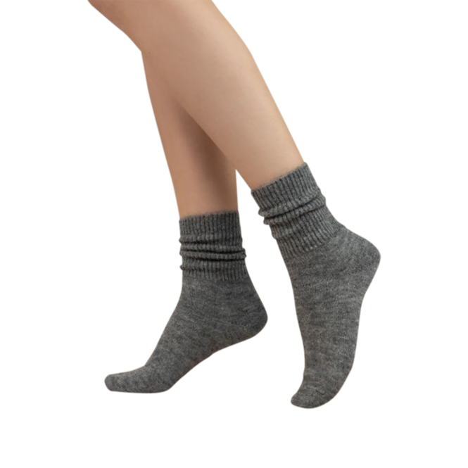 Accessoires pour Femmes , 1. Un produit distribué par Chaussures Pierre Roy - Saint-Jean Québec