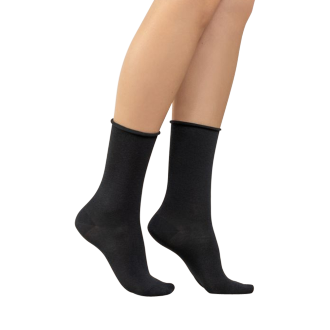 Accessoires pour Femmes , 1. Un produit distribué par Chaussures Pierre Roy - Saint-Jean Québec