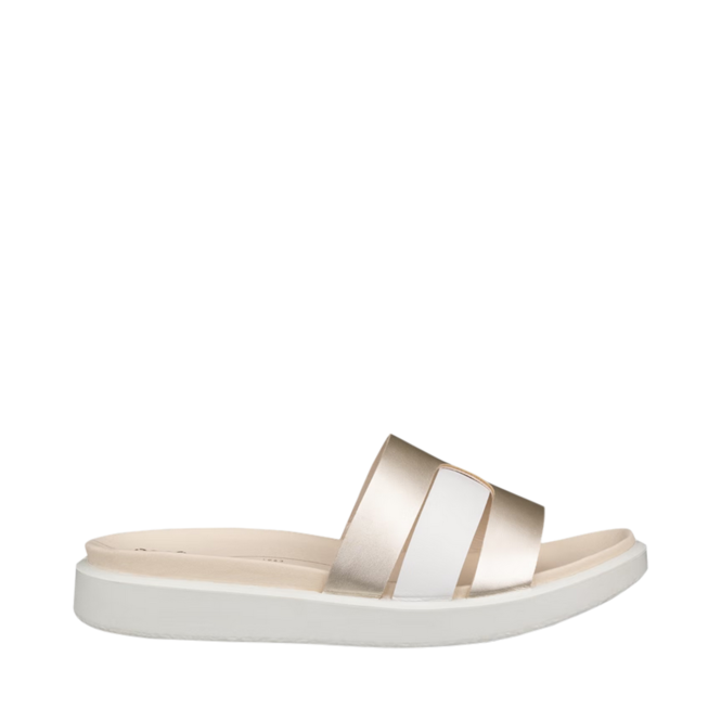 Sandales Autres pour Femmes de la marque ECCO, 3. Un produit distribué par Chaussures Pierre Roy - Saint-Jean Québec