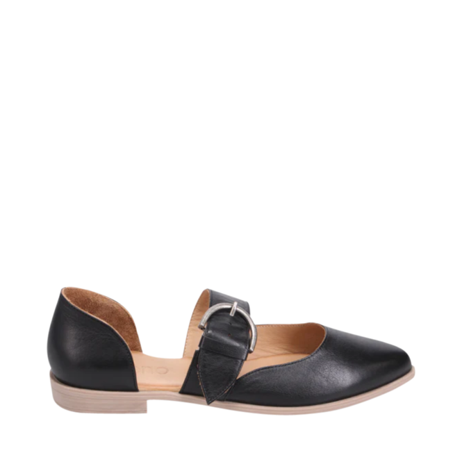 Chaussures Noir pour Femmes de la marque BUENO, 4. Un produit distribué par Chaussures Pierre Roy - Saint-Jean Québec