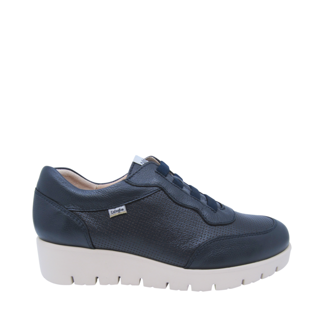 Chaussures Bleu pour Femmes de la marque CALLAGHAN, 4. Un produit distribué par Chaussures Pierre Roy - Saint-Jean Québec