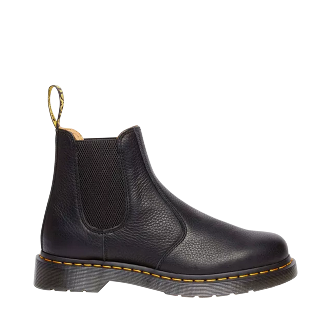 Bottes Noir pour Hommes de la marque DR MARTENS, 3. Un produit distribué par Chaussures Pierre Roy - Saint-Jean Québec