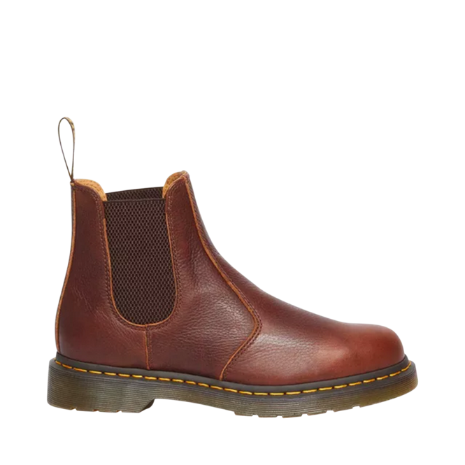 Bottes Tan pour Hommes de la marque DR MARTENS, 3. Un produit distribué par Chaussures Pierre Roy - Saint-Jean Québec