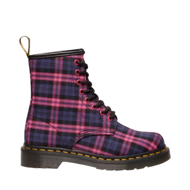 Bottes Rose/Mauve pour Femmes de la marque DR MARTENS, 3. Un produit distribué par Chaussures Pierre Roy - Saint-Jean Québec