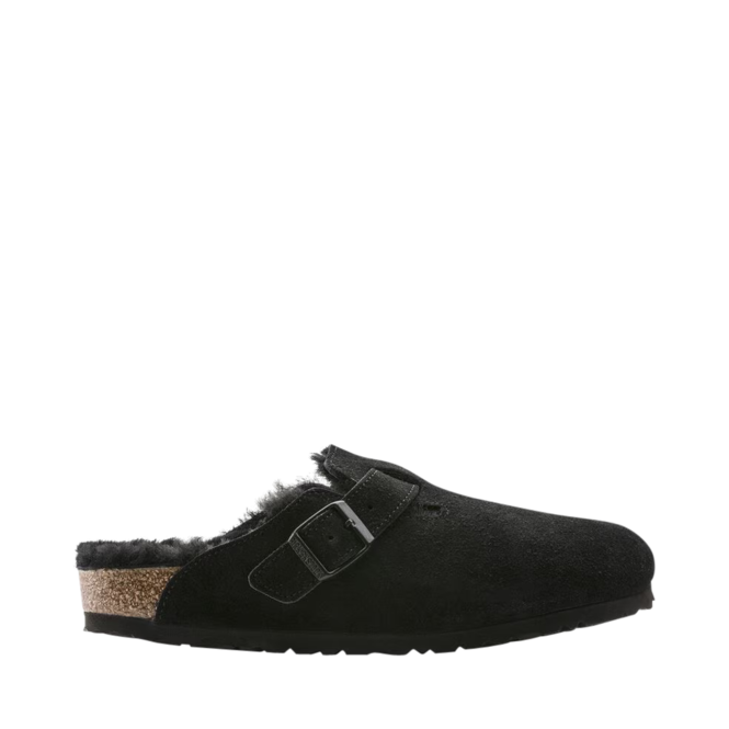 BIRKENSTOCK Noir de la marque BIRKENSTOCK, 3. Un produit distribué par Chaussures Pierre Roy - Saint-Jean Québec