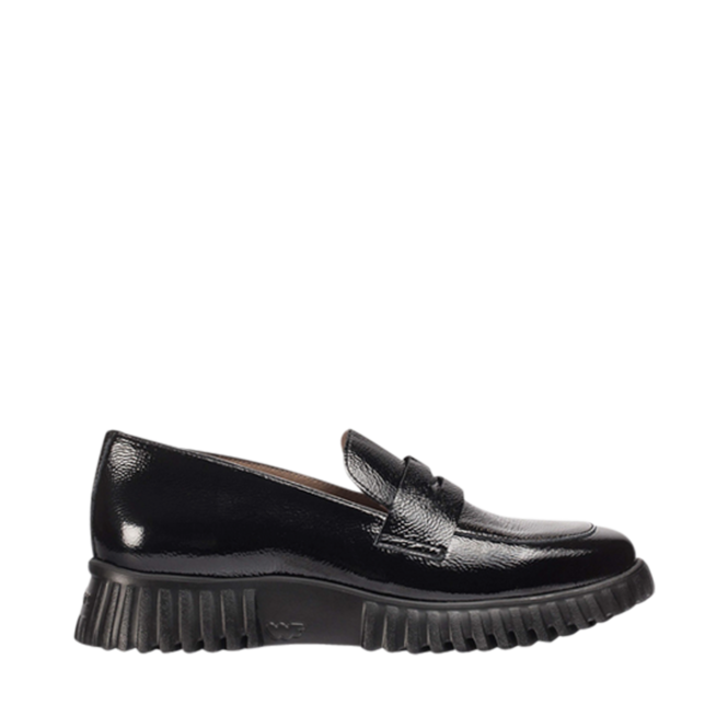 Chaussures Noir pour Femmes de la marque WONDERS, 3. Un produit distribué par Chaussures Pierre Roy - Saint-Jean Québec