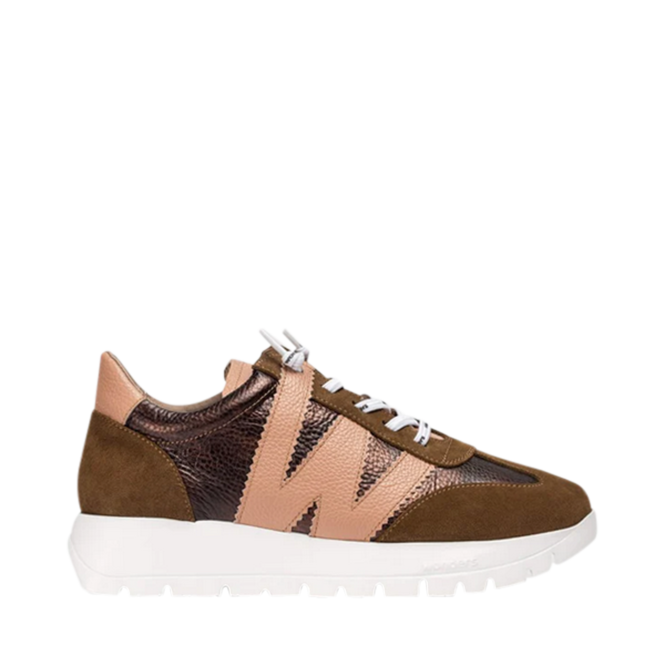 Chaussures Brun pour Femmes de la marque WONDERS, 4. Un produit distribué par Chaussures Pierre Roy - Saint-Jean Québec