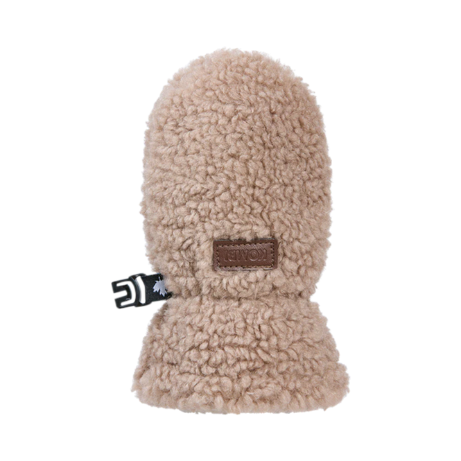 KOMBI de la marque KOMBI, 1. Un produit distribué par Chaussures Pierre Roy - Saint-Jean Québec