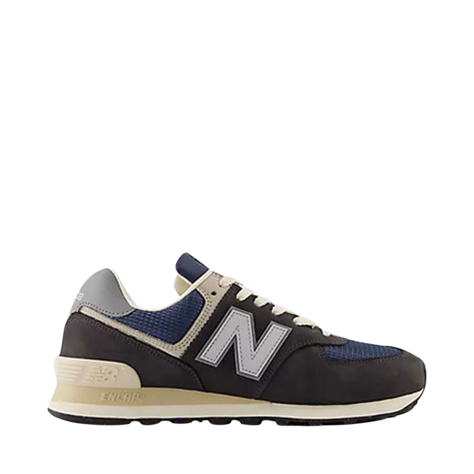 Chaussures Gris/Taupe pour Hommes de la marque NEW BALANCE, 4. Un produit distribué par Chaussures Pierre Roy - Saint-Jean Québec
