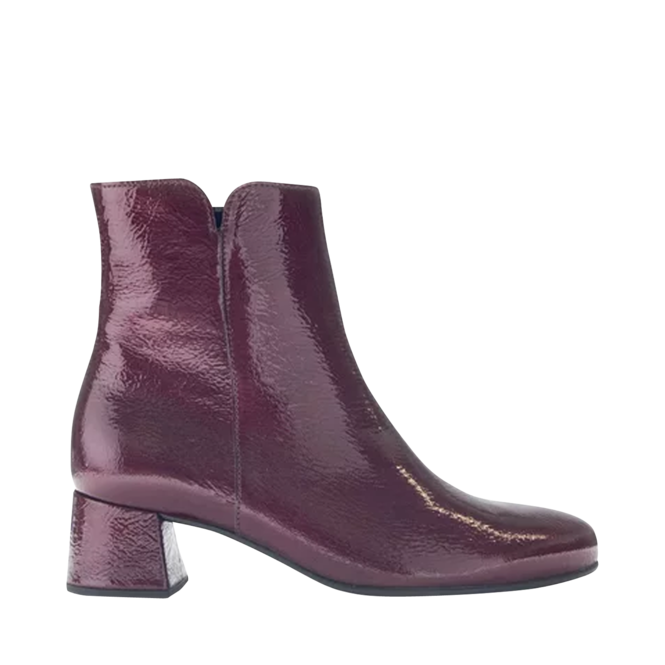 Red Boots for Women by the brand GABOR, 3. A product distributed by Chaussures Pierre Roy - Saint-Jean Quebec