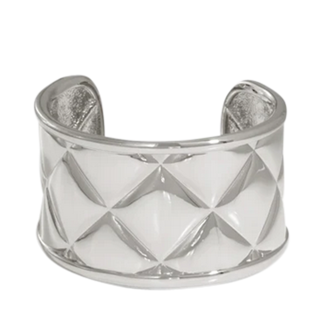 DRAE , 3. Un produit distribué par Chaussures Pierre Roy - Saint-Jean Québec