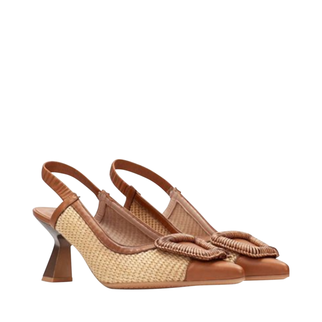 Chaussures Tan pour Femmes de la marque HISPANITAS, 3. Un produit distribué par Chaussures Pierre Roy - Saint-Jean Québec