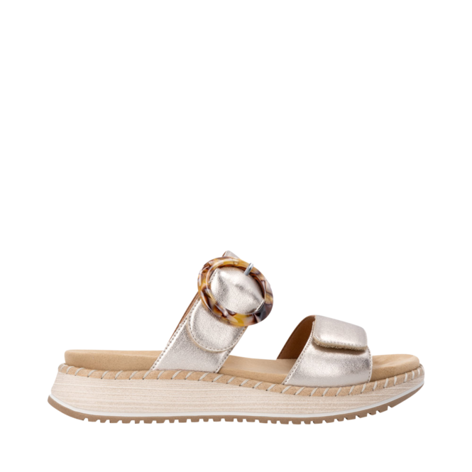 Sandales Autres pour Femmes de la marque RIEKER, 4. Un produit distribué par Chaussures Pierre Roy - Saint-Jean Québec