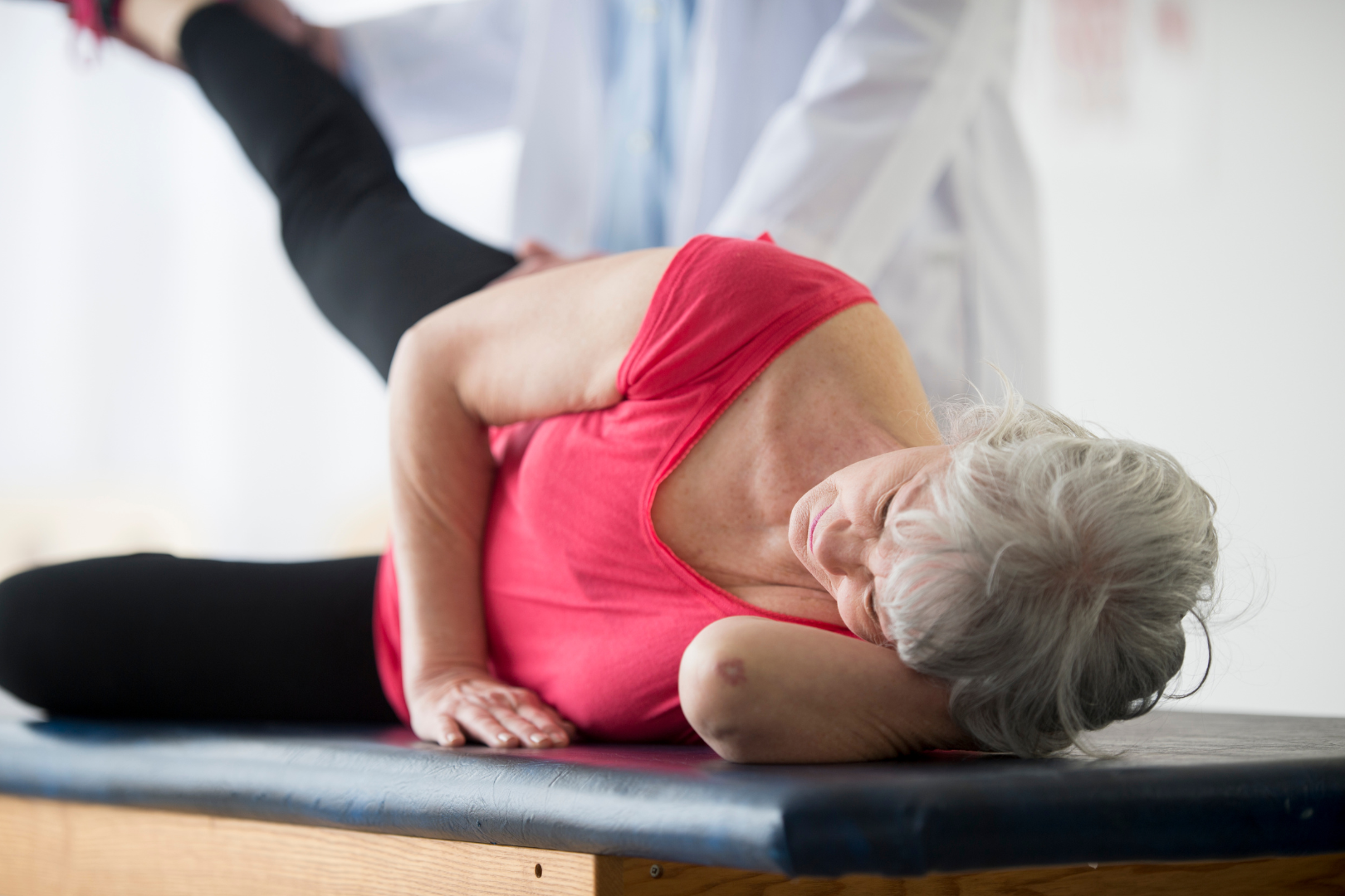 Terapia K-Stretch para Mejora Postural