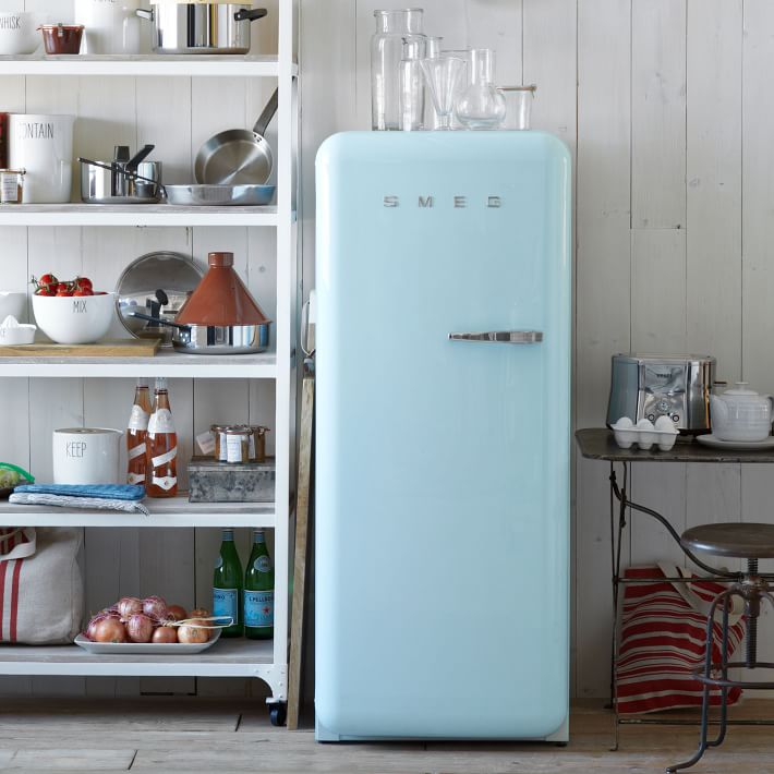 Smeg minibar just coz hello.  Retro refrigerator, Funky decor