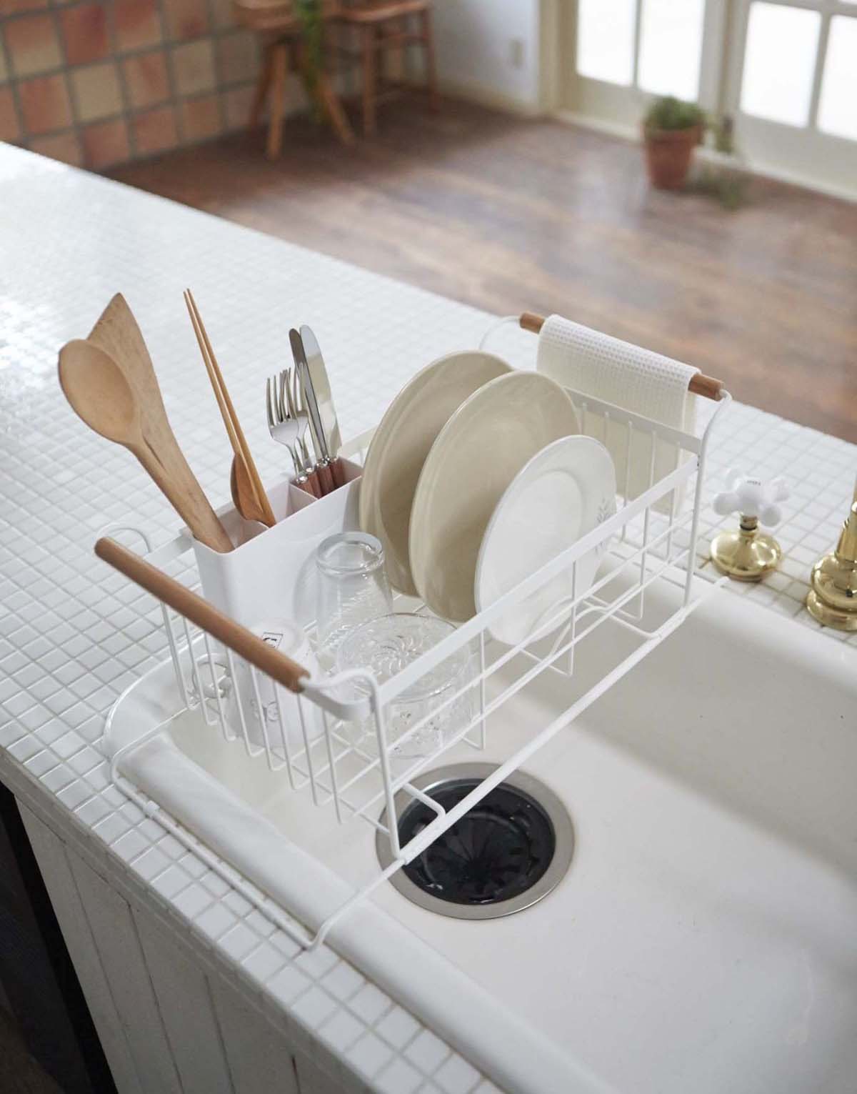 10 Easy Pieces: Space-Saving Dish Racks for Small Kitchens - Remodelista