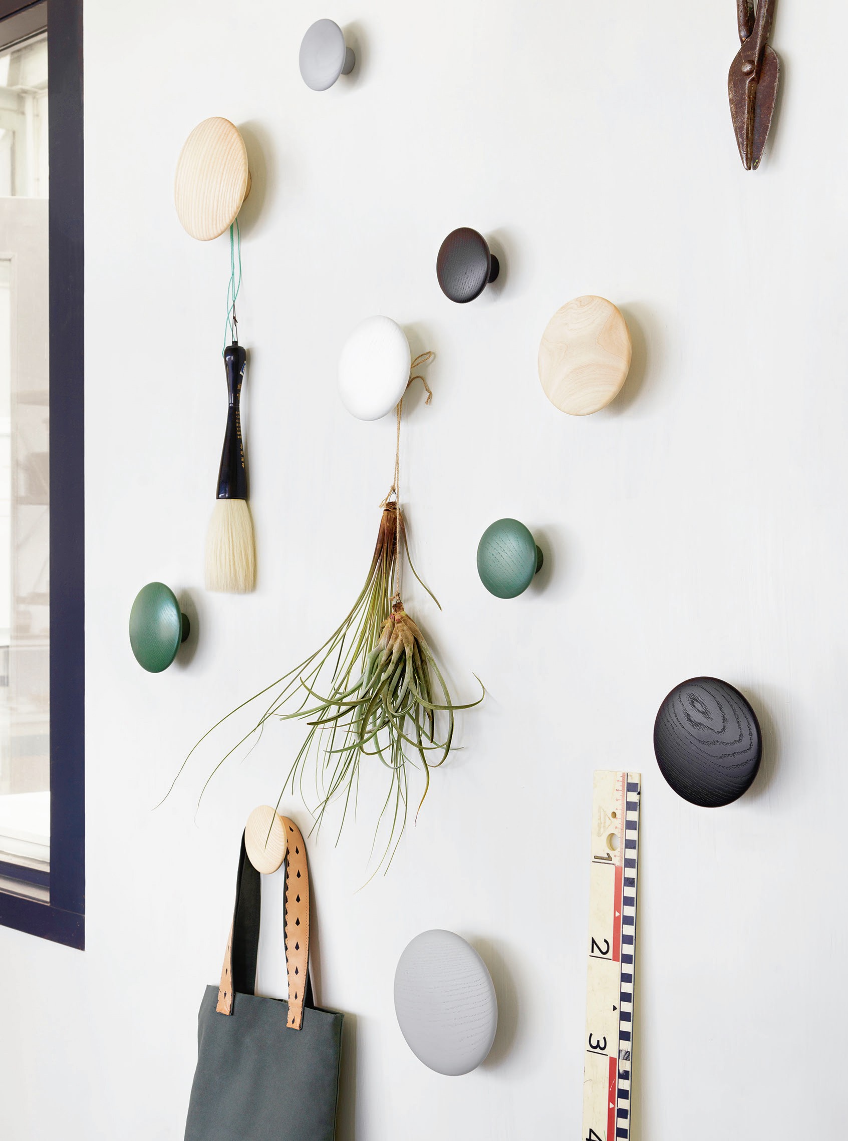 circle coat hooks