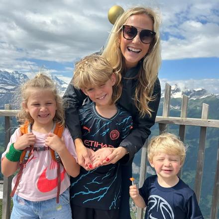 Samantha | Family Travel Tips + Guides