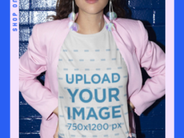 Video to Announce a Special Discount Featuring a Woman Wearing a T-Shirt 3567v