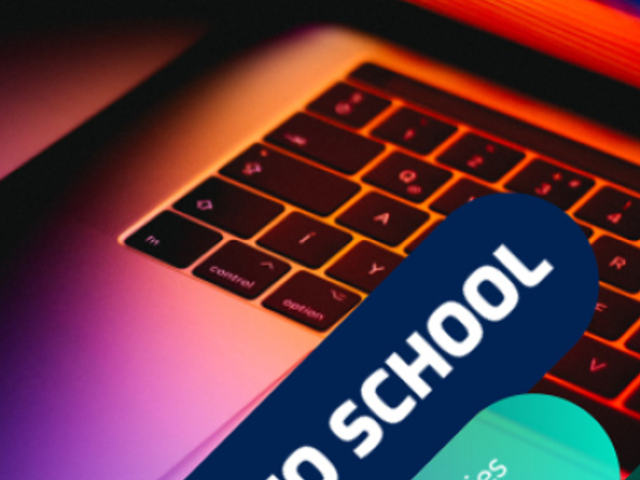 Instagram Story Video Template for a Back-To-School Tech Sale 1120b 5677