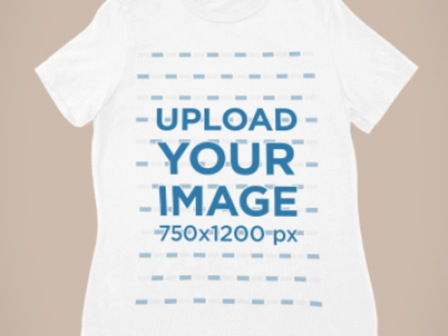 POD-Themed Video Featuring a Round-Neck T-Shirt 6221v