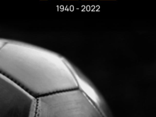 Instagram Story Video Maker Featuring a Soccer Ball and a Reference to Pelé 945q 6281