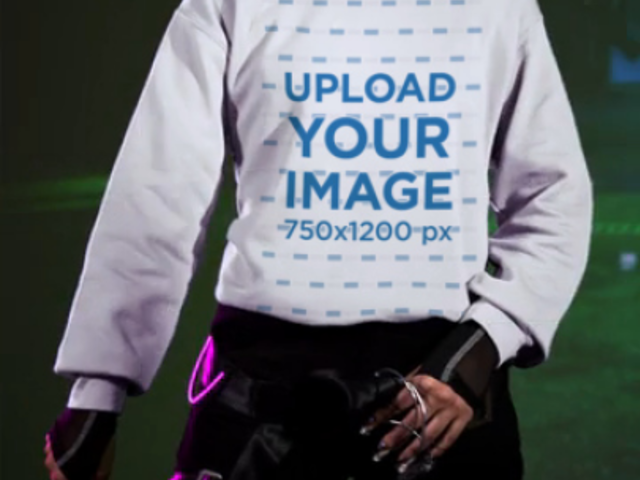 Gildan Sweatshirt Video of a Woman With a Cyberpunk-Themed Outfit 6855v