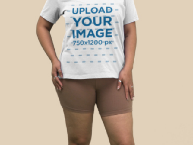 Bella Canvas T-Shirt Video Featuring a Woman Posing With a Smile in a Studio 6955v