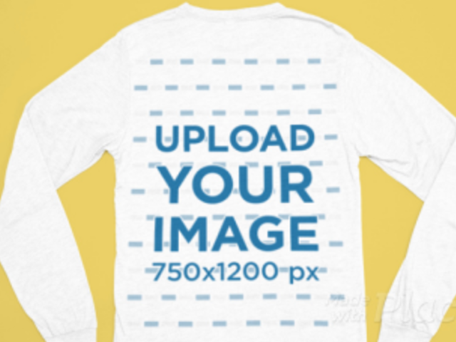 Bella Canvas Video Featuring a Long-Sleeve Tee in a Customizable Surface 8290v