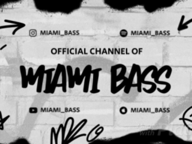 Twitch Offline Screen Video Maker Featuring Monochromatic Graffiti Graphics 2642