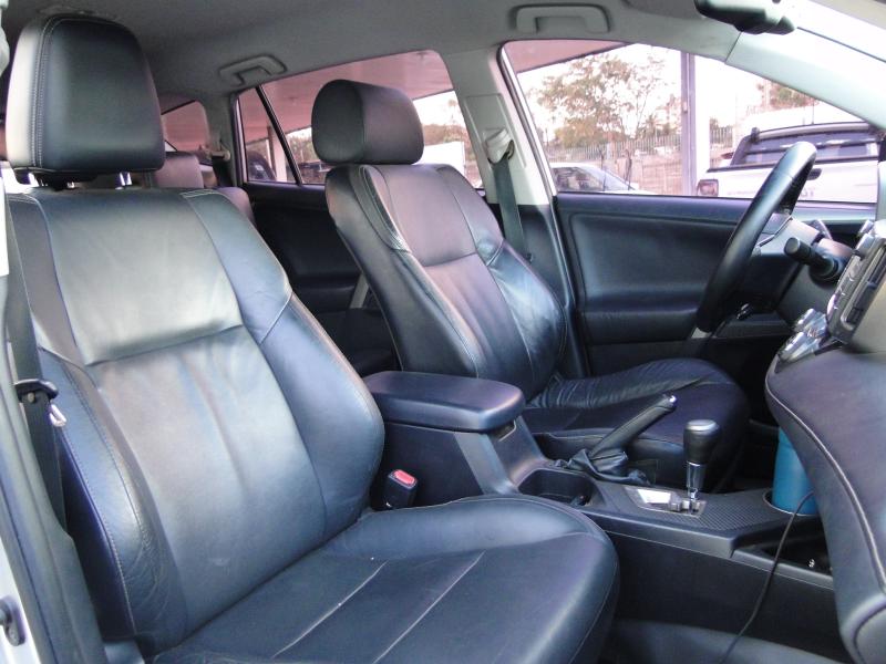 foto do RAV4 4X4 2013