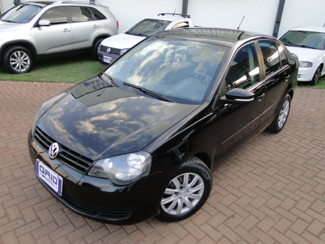 foto do POLO SEDAN 1.6 2013
