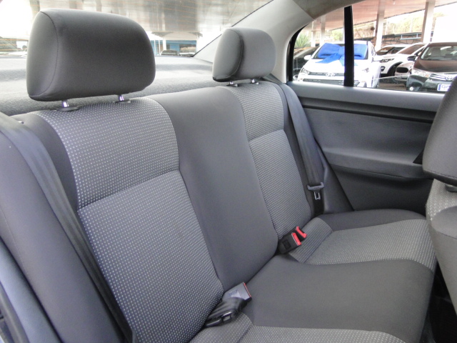 foto do POLO SEDAN 1.6 2013