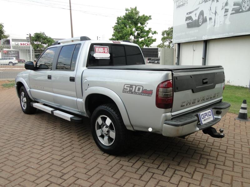 foto do S10 EXECUTIVE D 4X4 2010