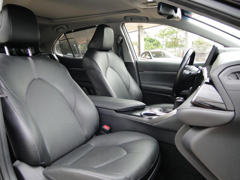 foto do CAMRY HYBRID 2023