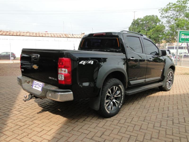 foto do S10 LTZ DD4A 2020